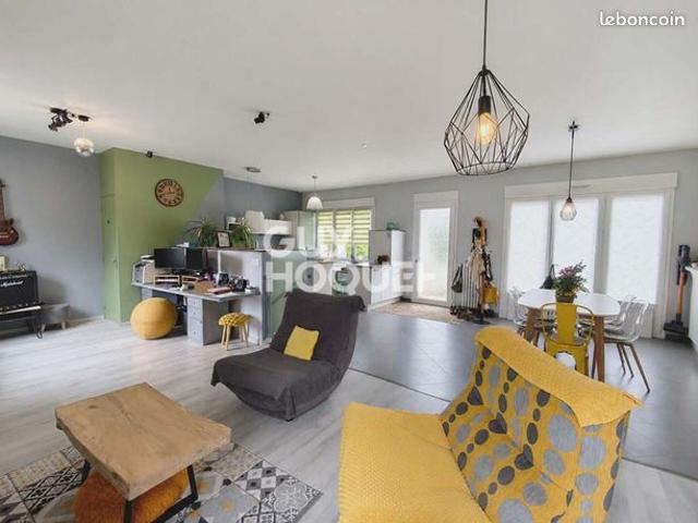 Maison 6 pièces 140 m²