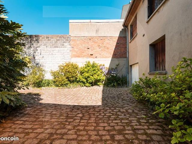 Maison 6 pièces 143 m²