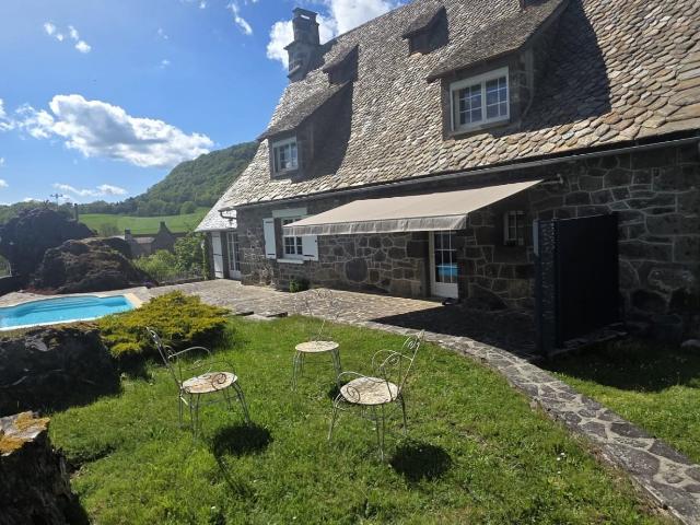 Maison 6 pièces 140 m²