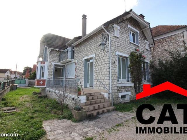 Maison 6 pièces 140 m²