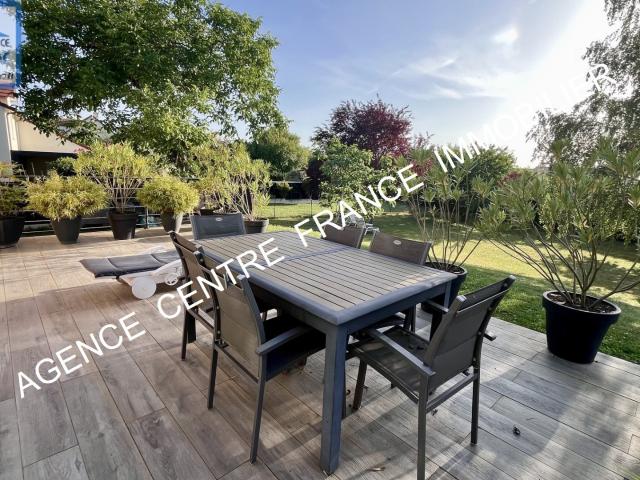 Maison 6 pièces 140 m²