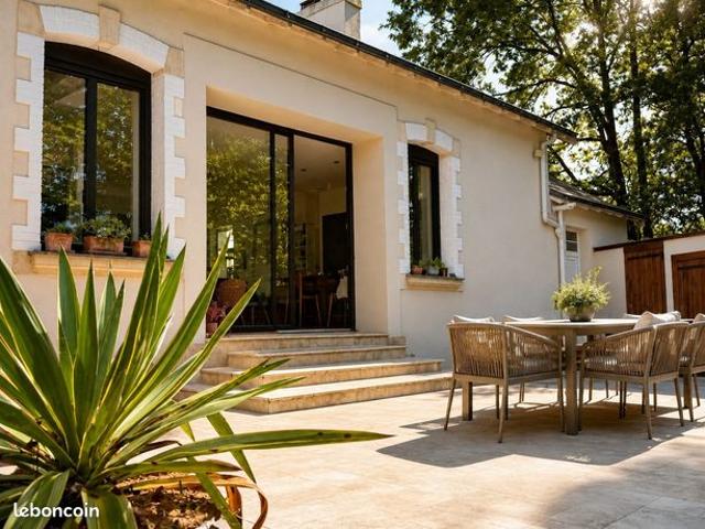 Maison 6 pièces 140 m²