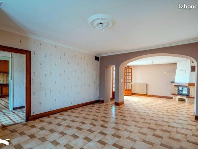 Maison 6 pièces 140 m²