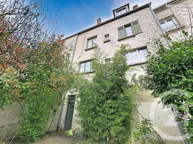 Maison 6 pièces 140 m²