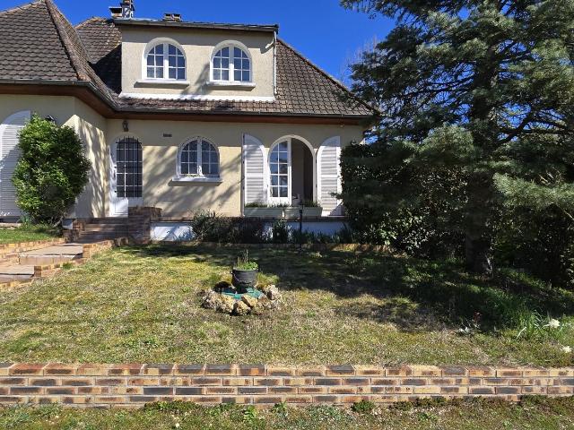Maison 6 pièces 140 m²