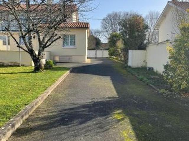 Maison 6 pièces 140 m²