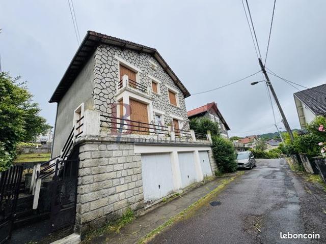 Maison 6 pièces 140 m²