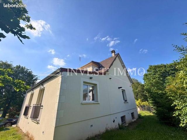 Maison 6 pièces 140 m²