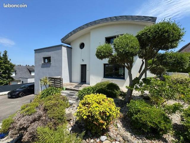 Maison 6 pièces 140 m²