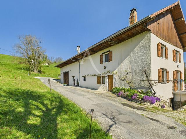 Maison 6 pièces 140 m²