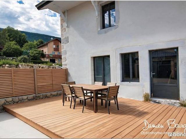 Maison 6 pièces 140 m²