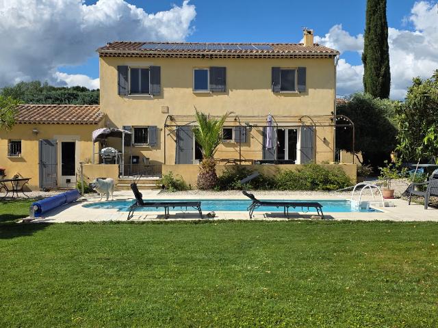 Maison 6 pièces 140 m²