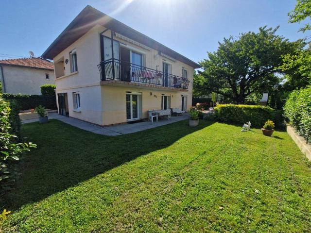 Maison 6 pièces 140 m²