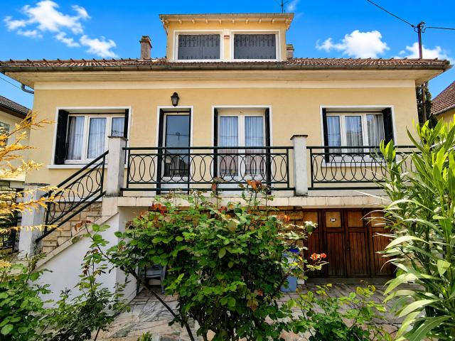 Maison 6 pièces 140 m²
