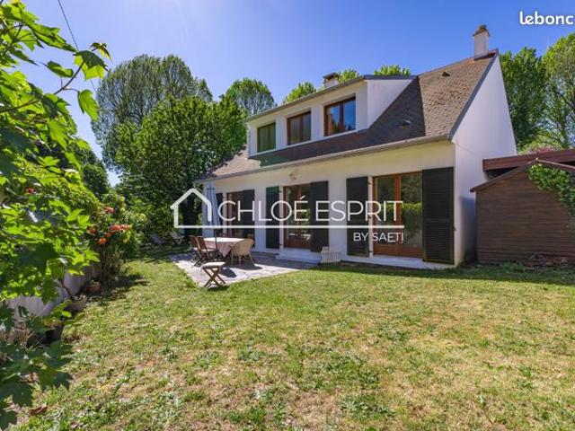 Maison 6 pièces 140 m²