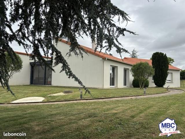 Maison 6 pièces 140 m²