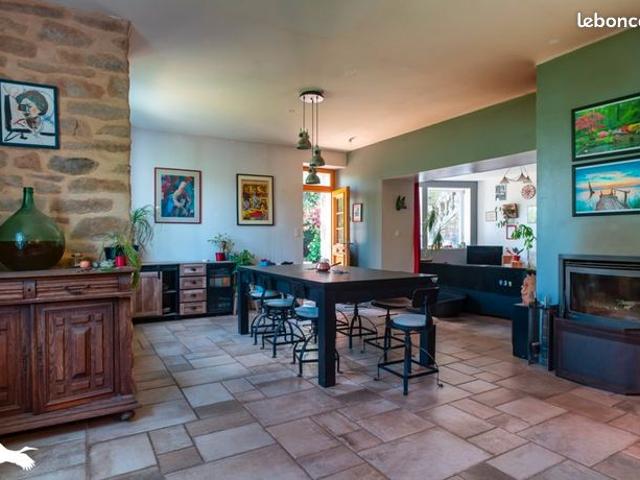 Maison 6 pièces 140 m²