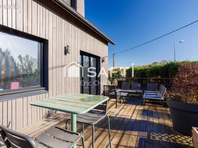 Maison 6 pièces 140 m²