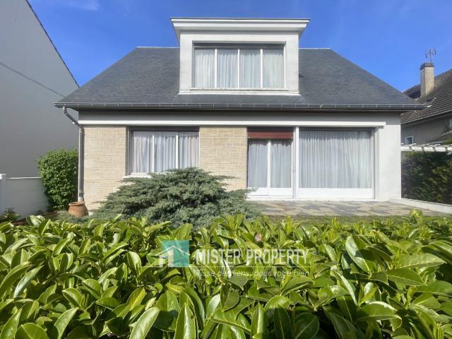 Maison 6 pièces 140 m²