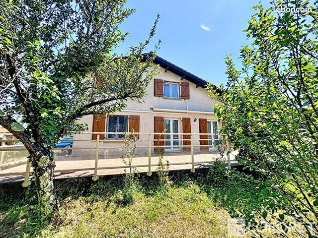 Maison 6 pièces 140 m²