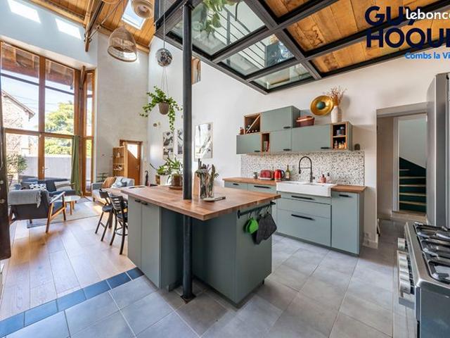 Maison 6 pièces 140 m²