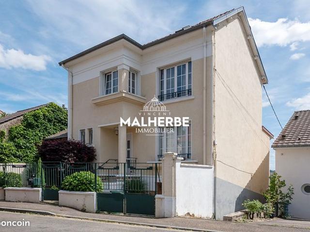 Maison 6 pièces 140 m²