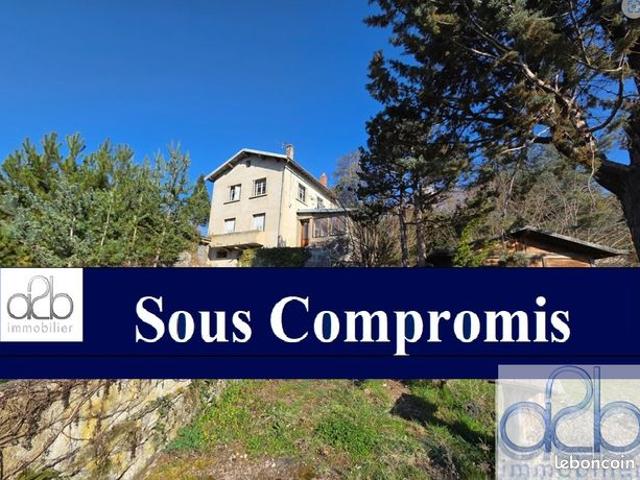 Maison 6 pièces 140 m²