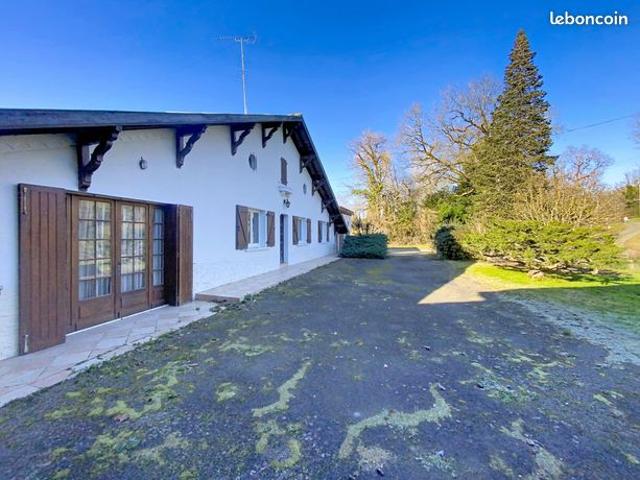 Maison 6 pièces 140 m²