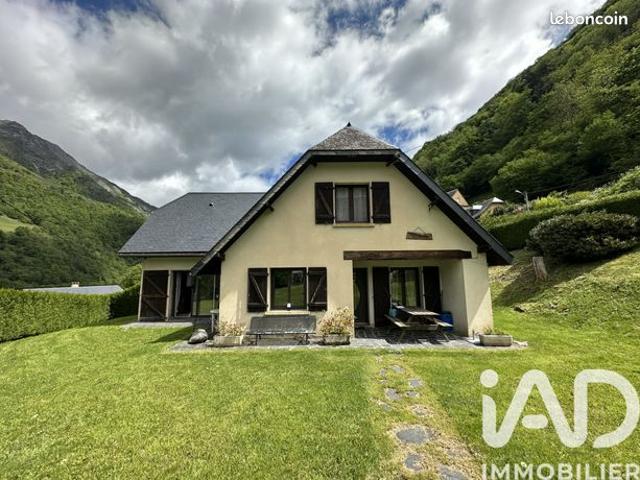 Maison 6 pièces 140 m²