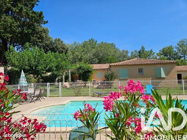 Maison 6 pièces 140 m²