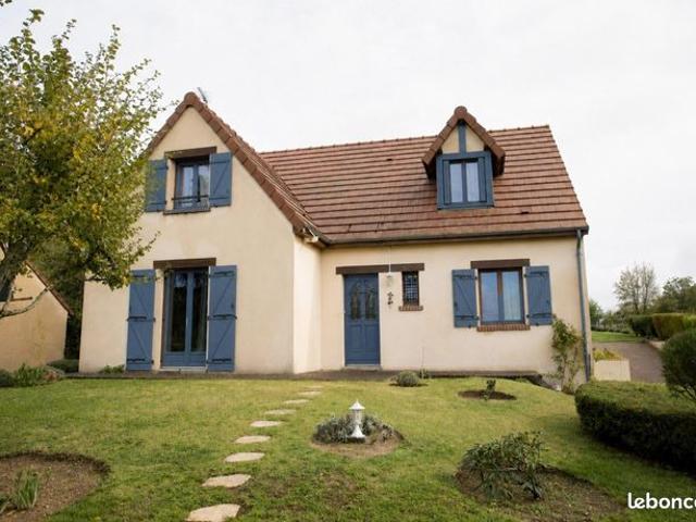 Maison 6 pièces 140 m²