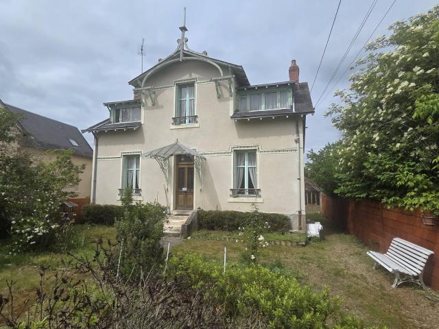 Maison 6 pièces 140 m²