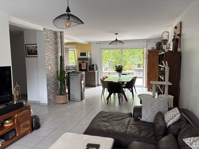 Maison 6 pièces 140 m²