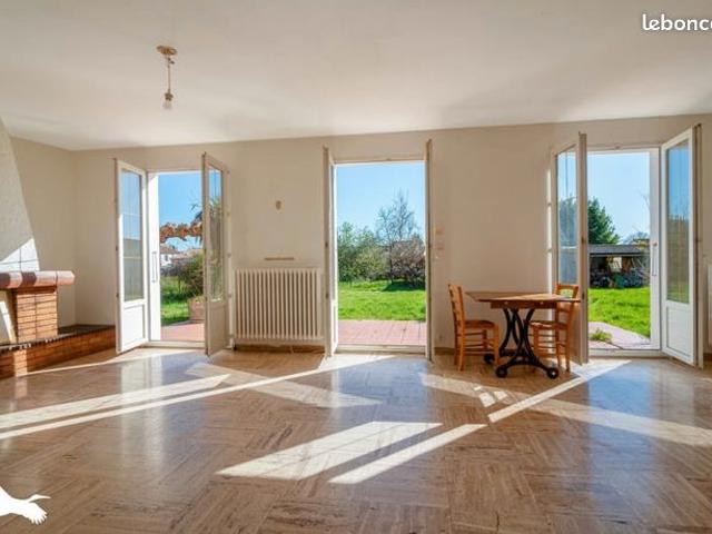 Maison 6 pièces 140 m²