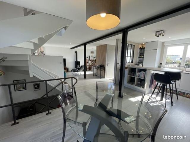 Maison 6 pièces 140 m²