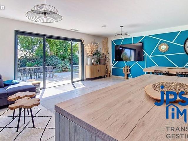 Maison 6 pièces 140 m²