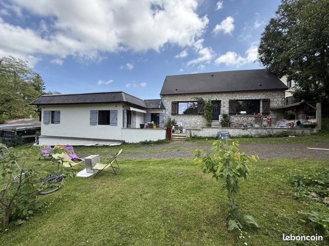 Maison 6 pièces 140 m²