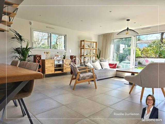 Maison 6 pièces 140 m²