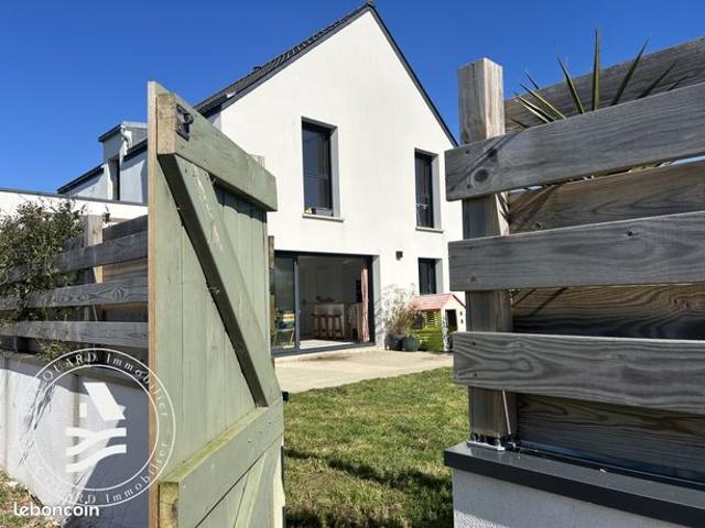 Maison 6 pièces 140 m²
