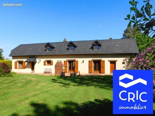 Maison 6 pièces 140 m²