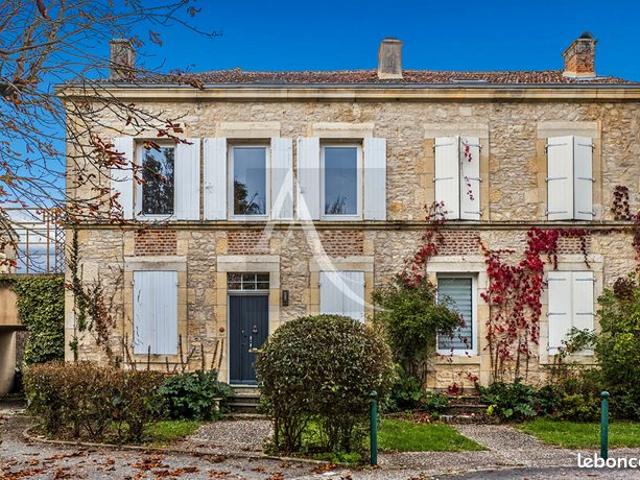 Maison 6 pièces 140 m²