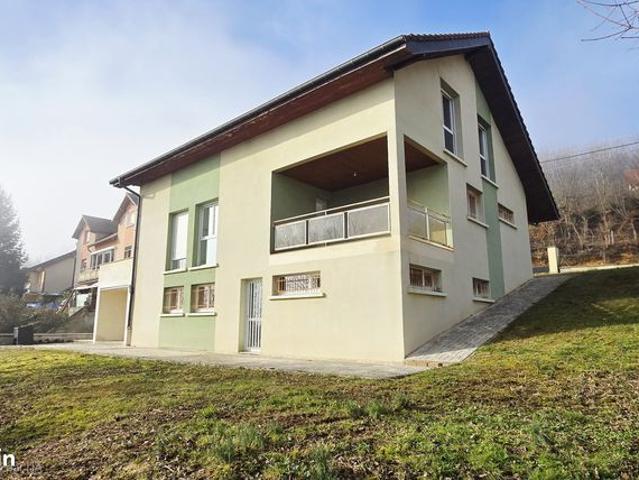 Maison 6 pièces 140 m²