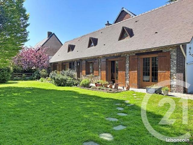 Maison 6 pièces 140 m²