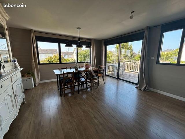 Maison 6 pièces 140 m²