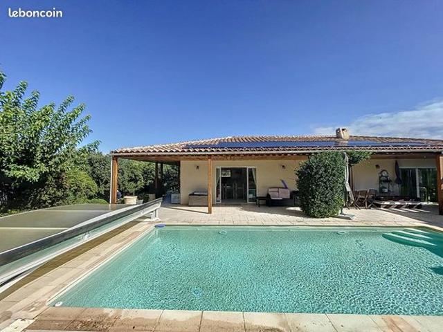 Maison 6 pièces 140 m²
