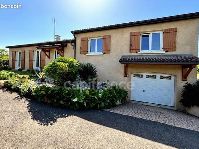 Maison 6 pièces 140 m²
