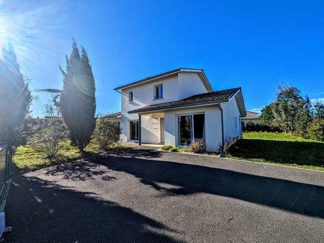 Maison 6 pièces 140 m²