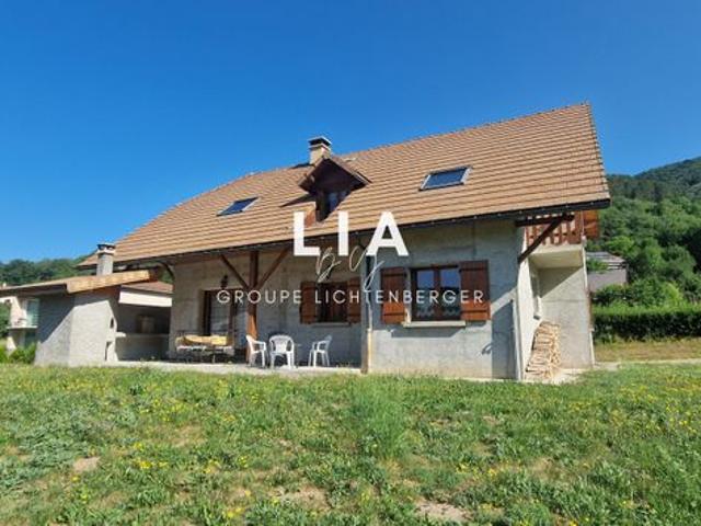 Maison 6 pièces 140 m²