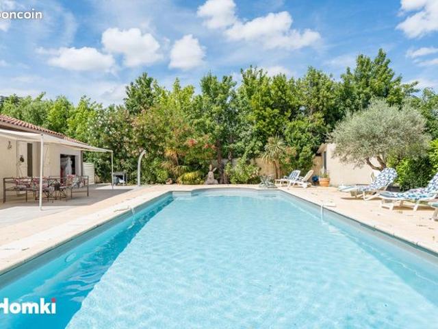 Maison 6 pièces 140 m²