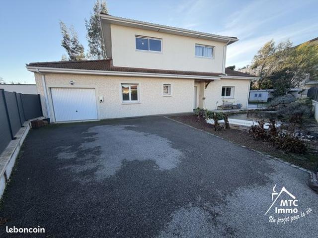 Maison 6 pièces 140 m²